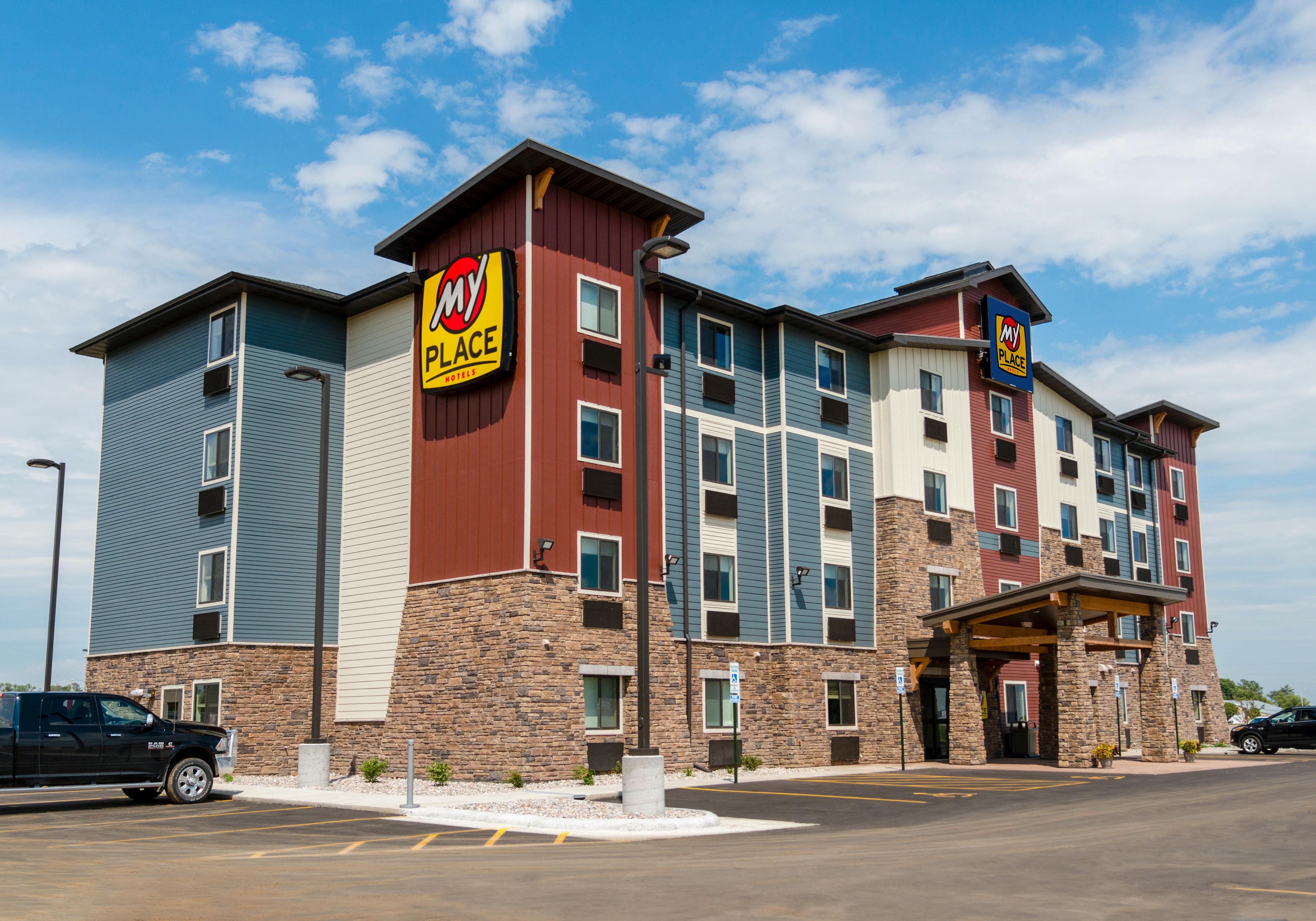 My Place Hotel-Brookings, Sd Exteriör bild